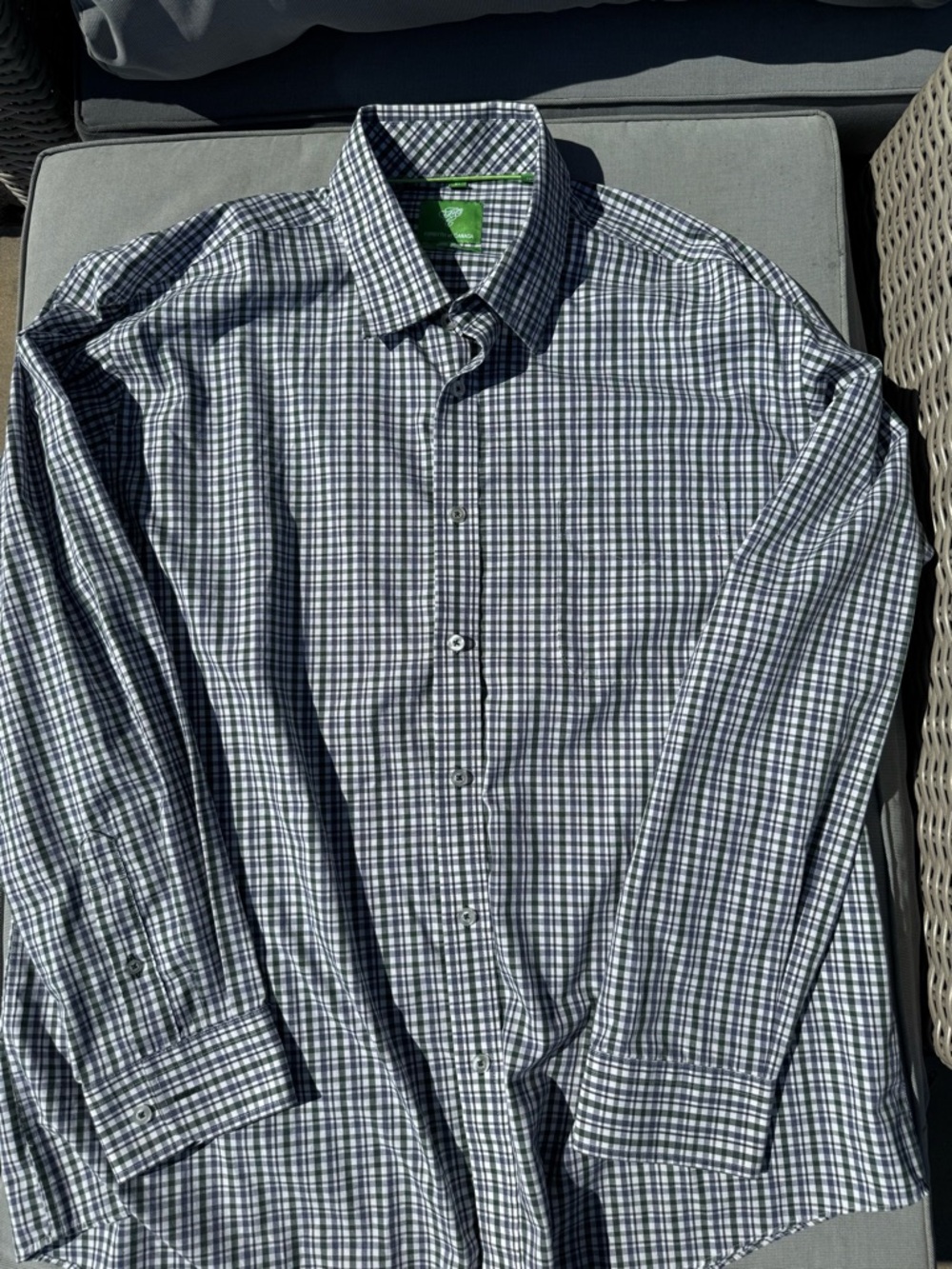 Forsyth of Canada XL Men's Classic Check Button-Down Shirt